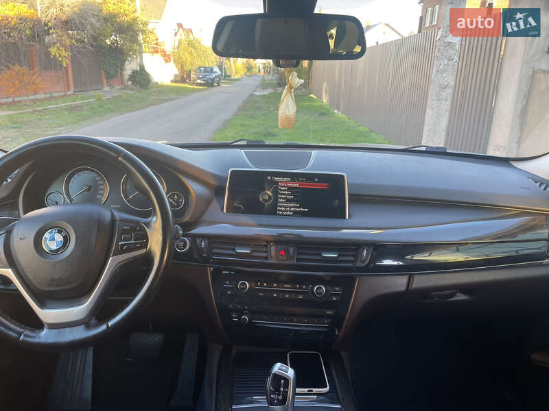 Внедорожник / Кроссовер BMW X5 2015 в Одессе