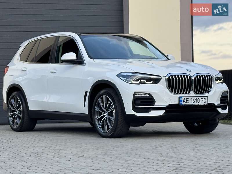 Позашляховик / Кросовер BMW X5 2021 в Стрию