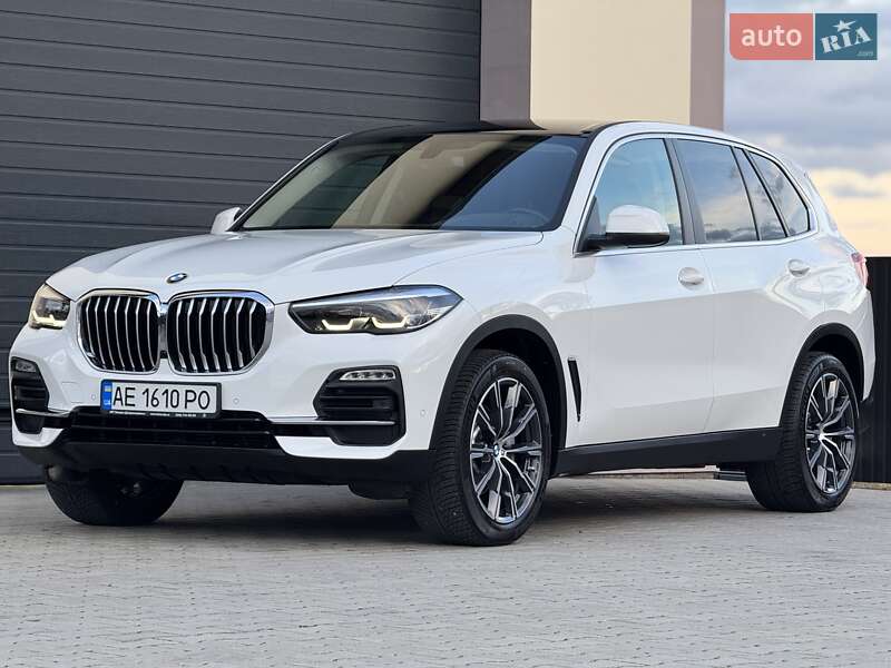 Позашляховик / Кросовер BMW X5 2021 в Стрию