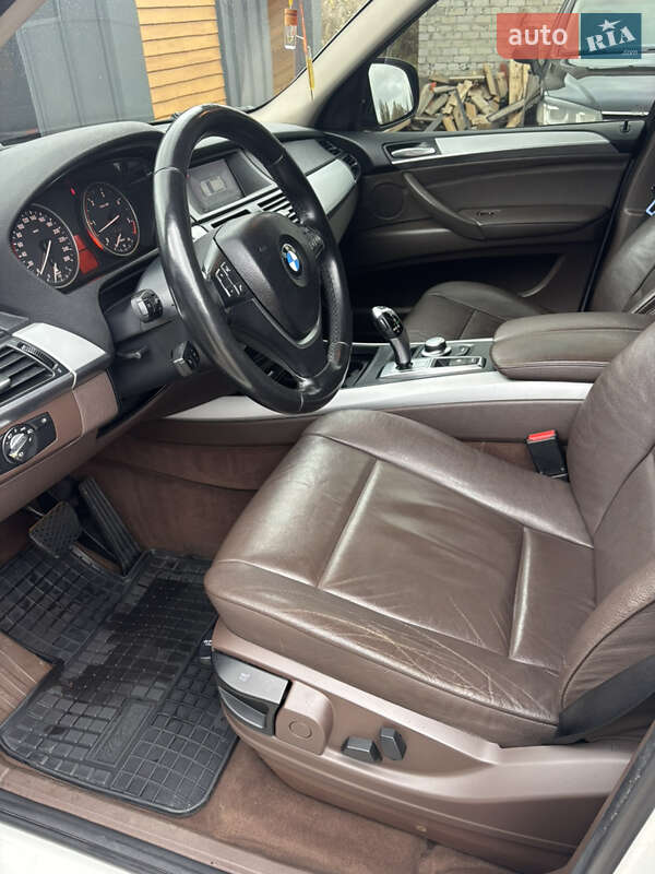 Внедорожник / Кроссовер BMW X5 2008 в Житомире