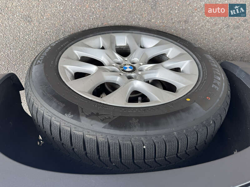 Внедорожник / Кроссовер BMW X5 2012 в Киеве