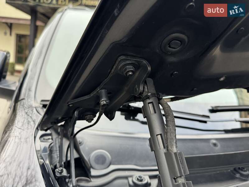 Внедорожник / Кроссовер BMW X5 2011 в Черновцах