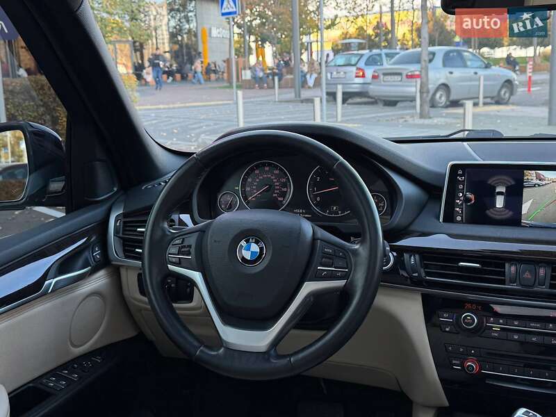 Позашляховик / Кросовер BMW X5 2017 в Києві фото 14 Позашляховик / Кросовер BMW X5 2017 в Києві