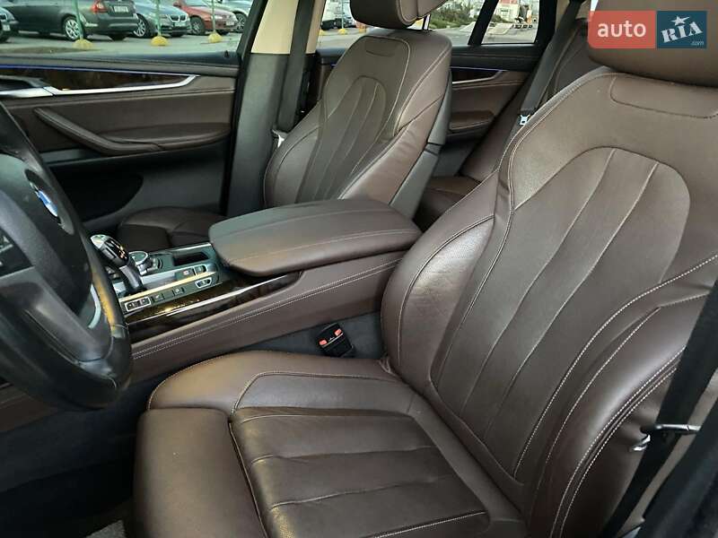 Внедорожник / Кроссовер BMW X5 2015 в Одессе