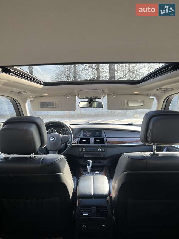 Внедорожник / Кроссовер BMW X5 2012 в Хмельнике