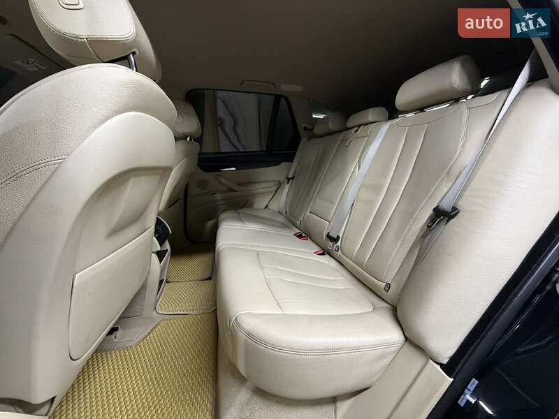 Внедорожник / Кроссовер BMW X5 2013 в Одессе