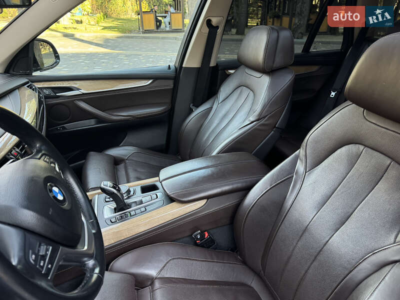 Внедорожник / Кроссовер BMW X5 2015 в Дрогобыче