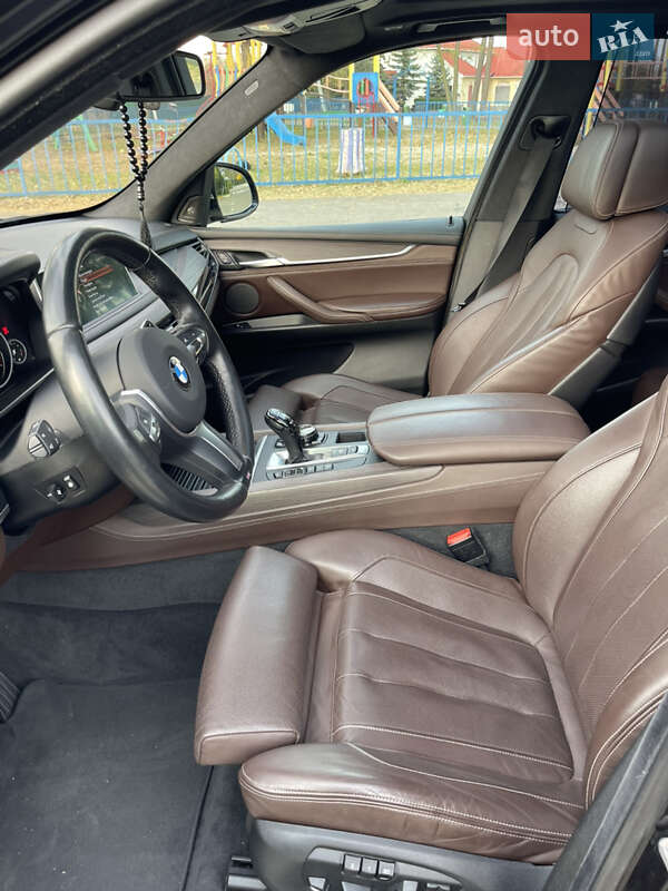 Внедорожник / Кроссовер BMW X5 2015 в Киеве