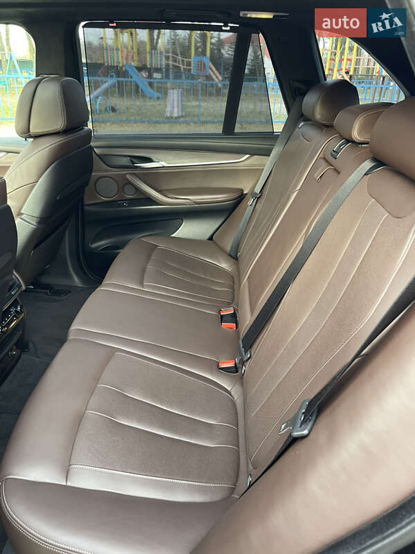 Внедорожник / Кроссовер BMW X5 2015 в Киеве