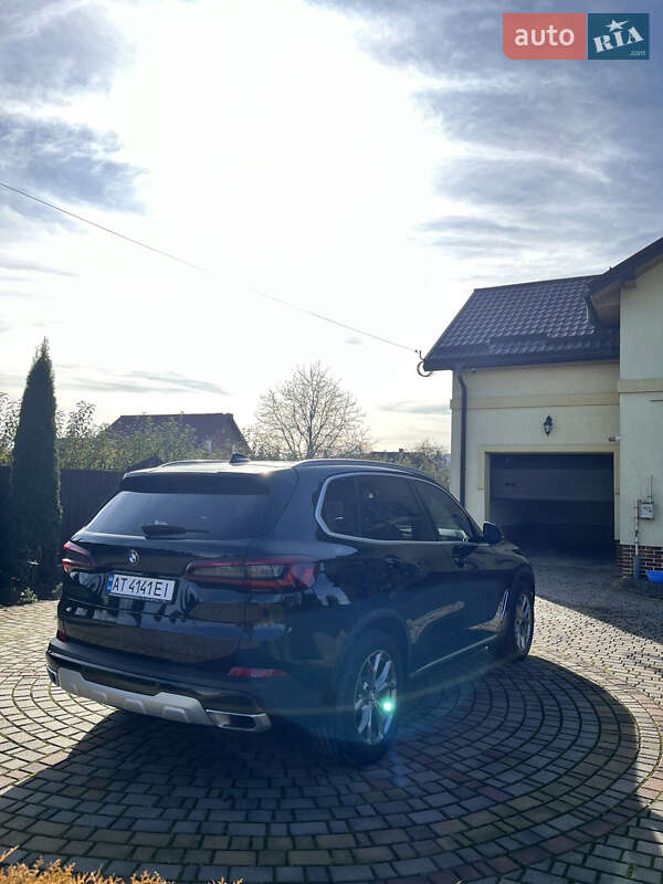 Внедорожник / Кроссовер BMW X5 2023 в Ивано-Франковске