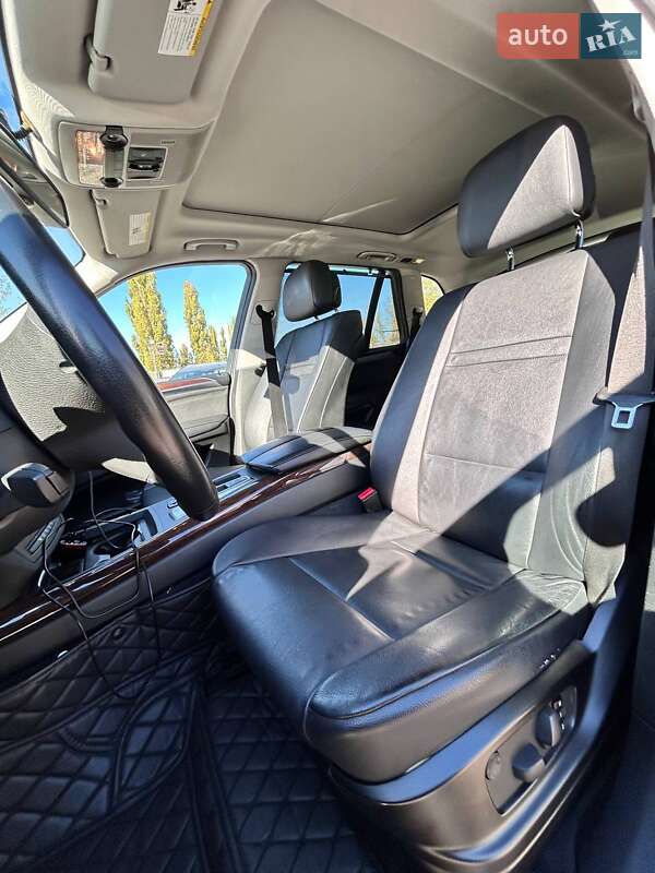 Внедорожник / Кроссовер BMW X5 2011 в Одессе