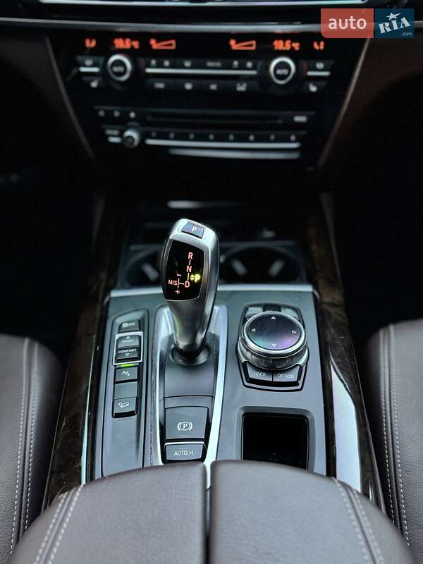 Внедорожник / Кроссовер BMW X5 2014 в Львове