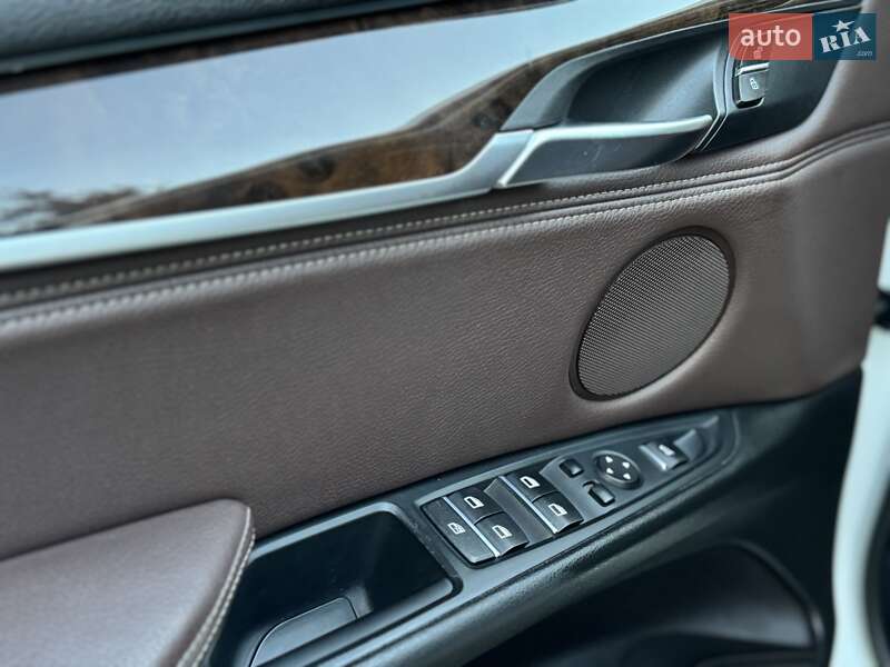 Внедорожник / Кроссовер BMW X5 2014 в Львове