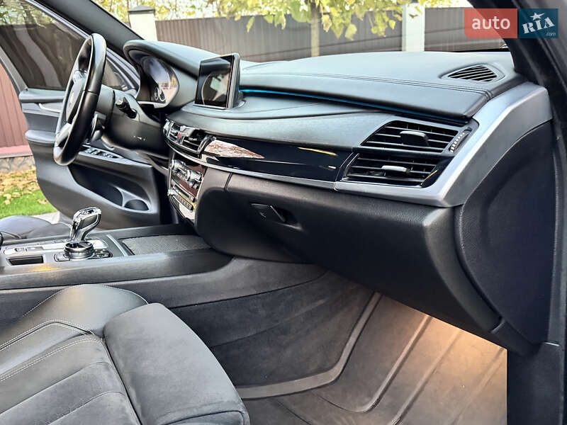 Внедорожник / Кроссовер BMW X5 2014 в Смеле