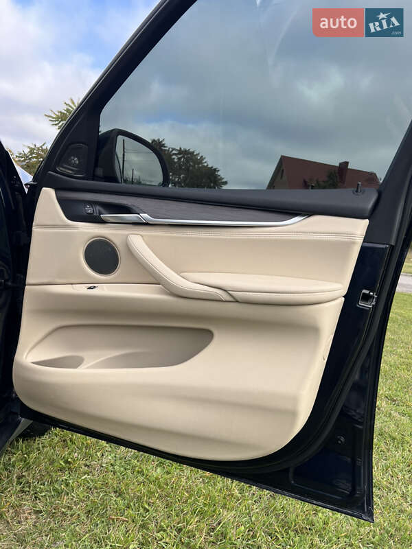 Внедорожник / Кроссовер BMW X5 2014 в Тернополе