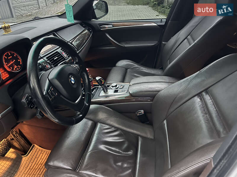 Позашляховик / Кросовер BMW X5 2009 в Жовкві