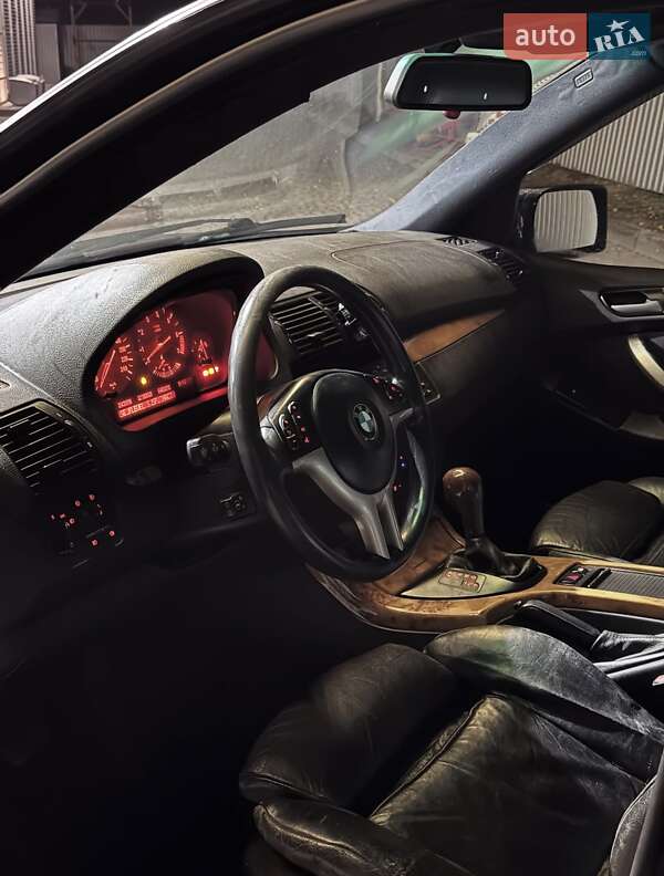 Позашляховик / Кросовер BMW X5 2000 в Сумах фото 4 Позашляховик / Кросовер BMW X5 2000 в Сумах