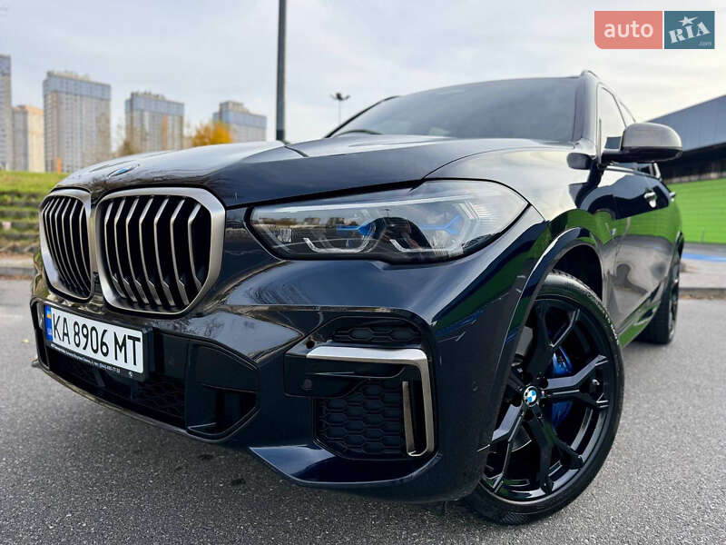 Внедорожник / Кроссовер BMW X5 2022 в Киеве