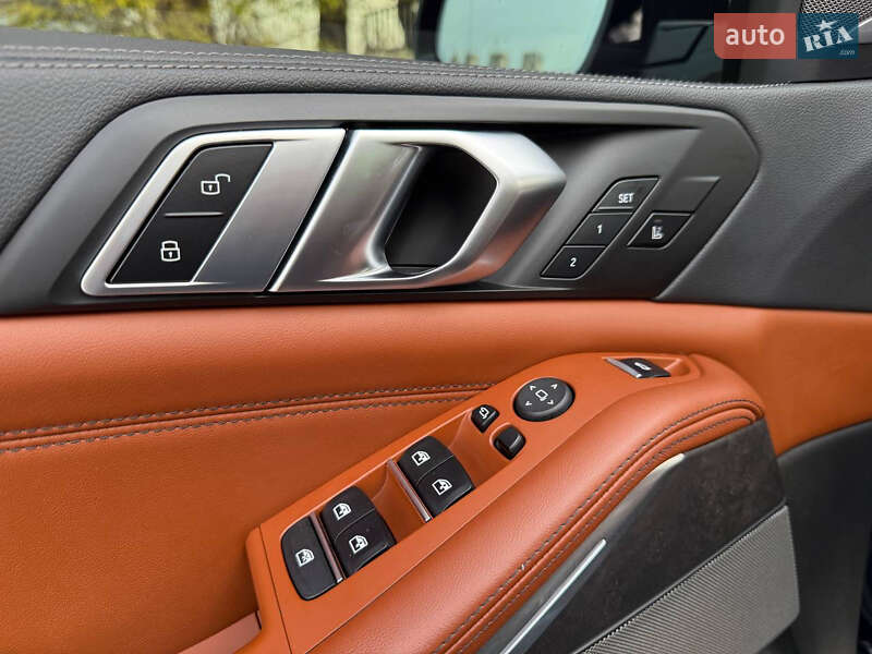 Внедорожник / Кроссовер BMW X5 2022 в Киеве