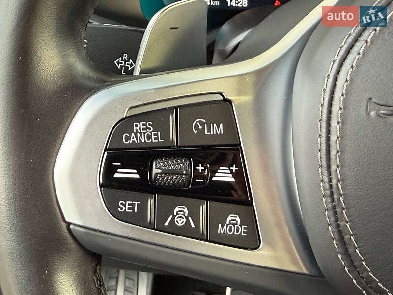 Внедорожник / Кроссовер BMW X5 2022 в Киеве