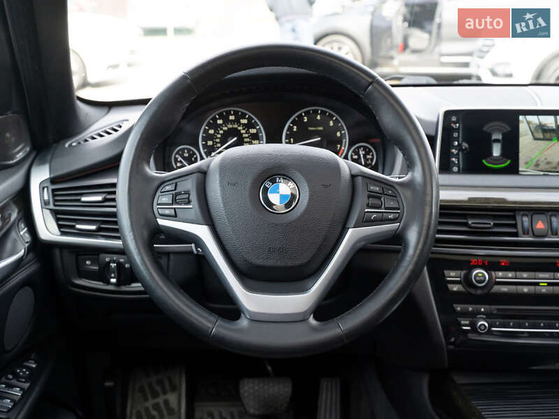 Внедорожник / Кроссовер BMW X5 2017 в Одессе
