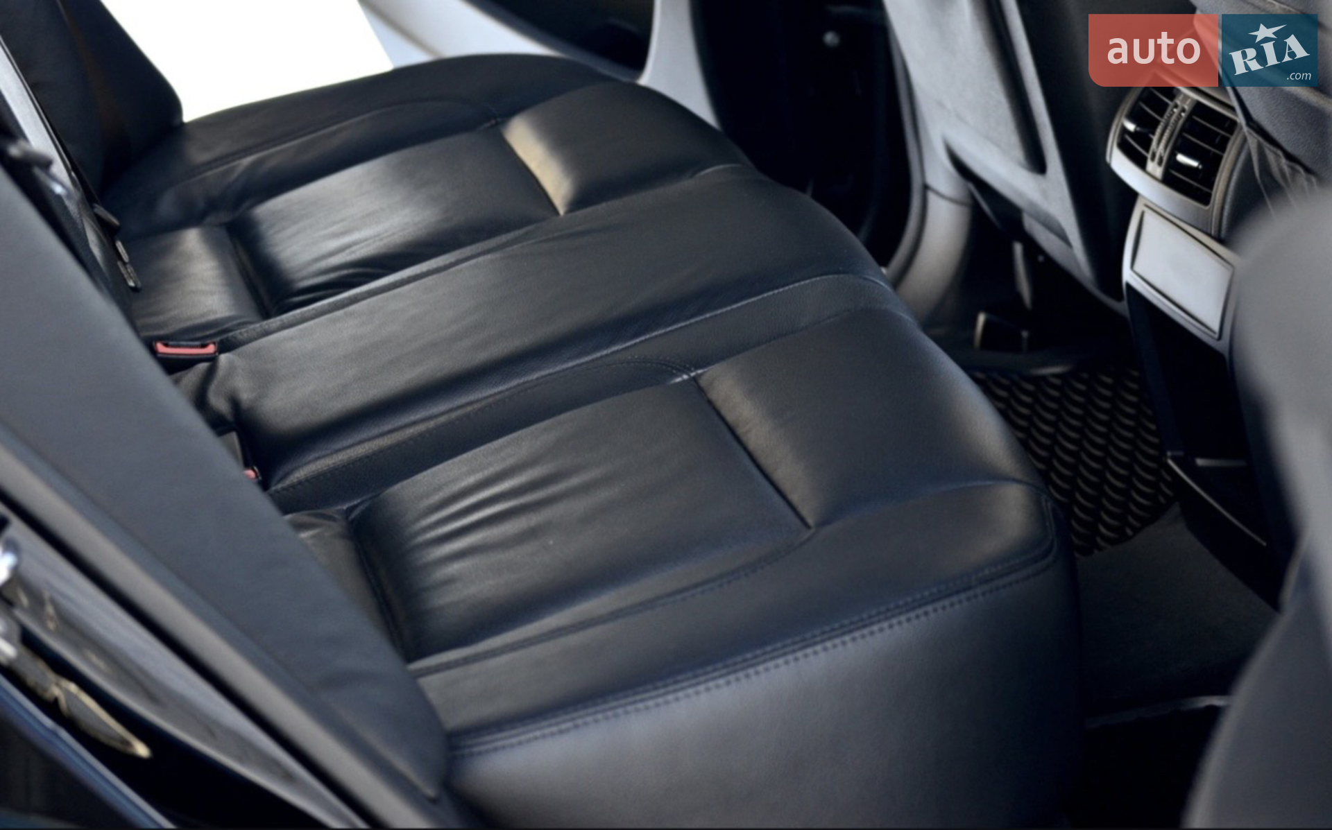 2011 BMW X5 - мініатюра 15