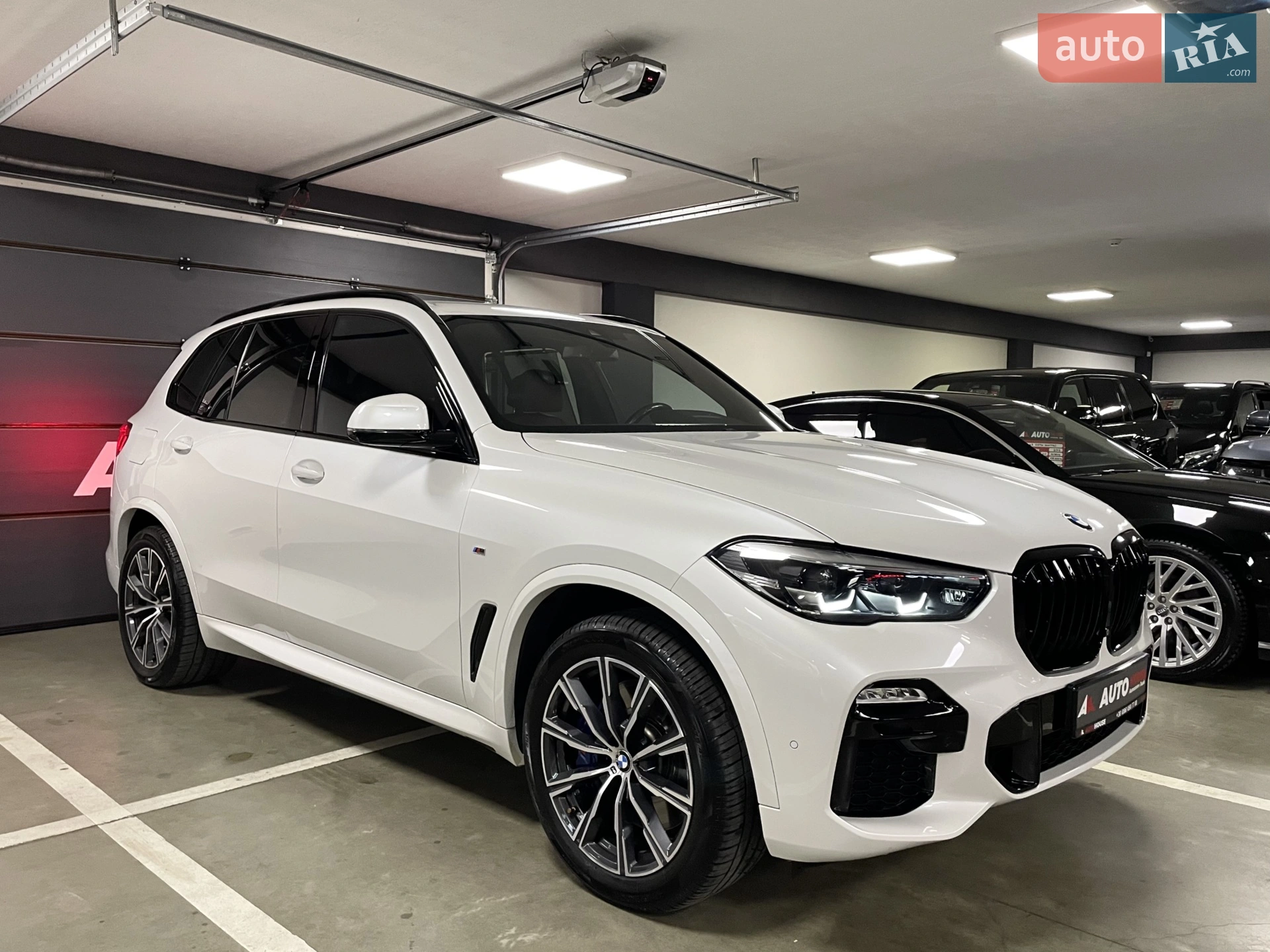 2019 BMW X5 - фото 1