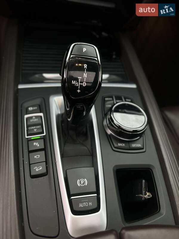 Внедорожник / Кроссовер BMW X5 2018 в Николаеве