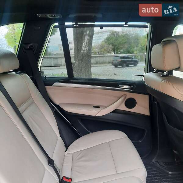 Внедорожник / Кроссовер BMW X5 2012 в Одессе