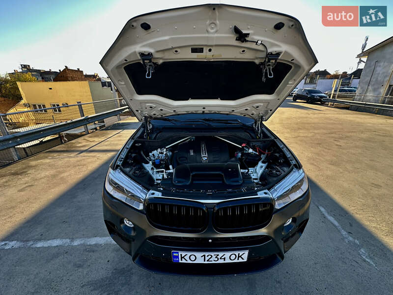 Внедорожник / Кроссовер BMW X5 2014 в Мукачево