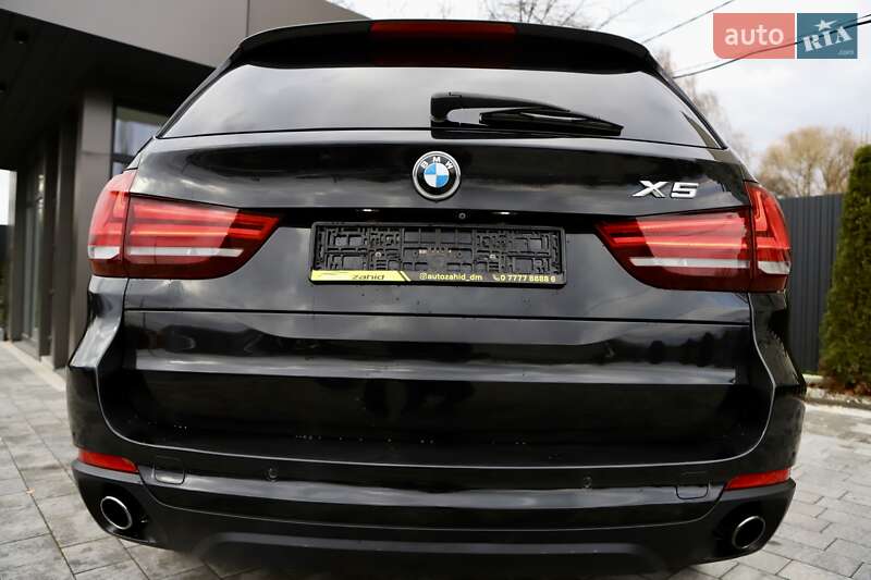 Внедорожник / Кроссовер BMW X5 2016 в Дрогобыче