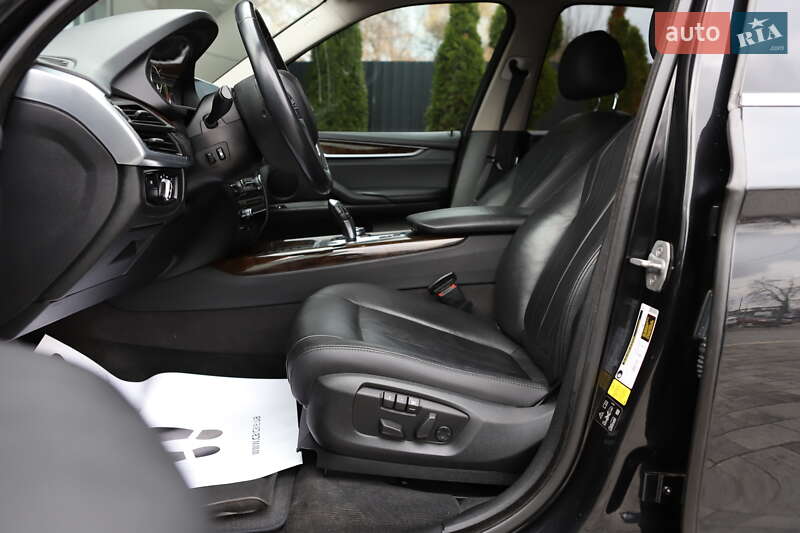 Внедорожник / Кроссовер BMW X5 2016 в Дрогобыче