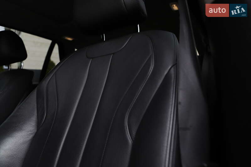 Внедорожник / Кроссовер BMW X5 2016 в Дрогобыче