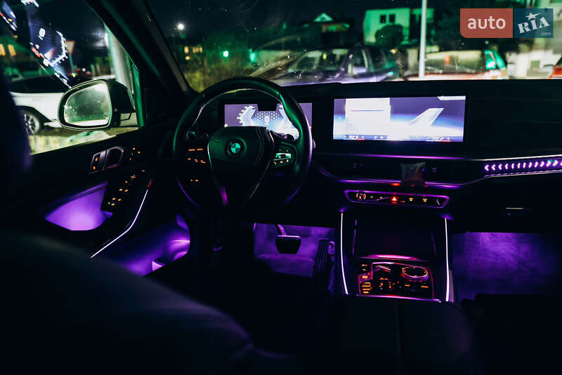 Внедорожник / Кроссовер BMW X5 2024 в Самборе