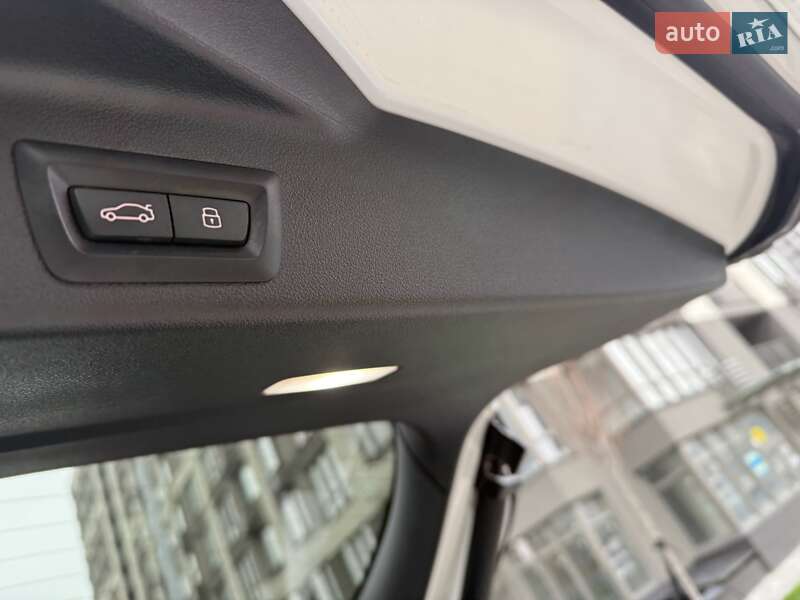 Внедорожник / Кроссовер BMW X5 2023 в Киеве