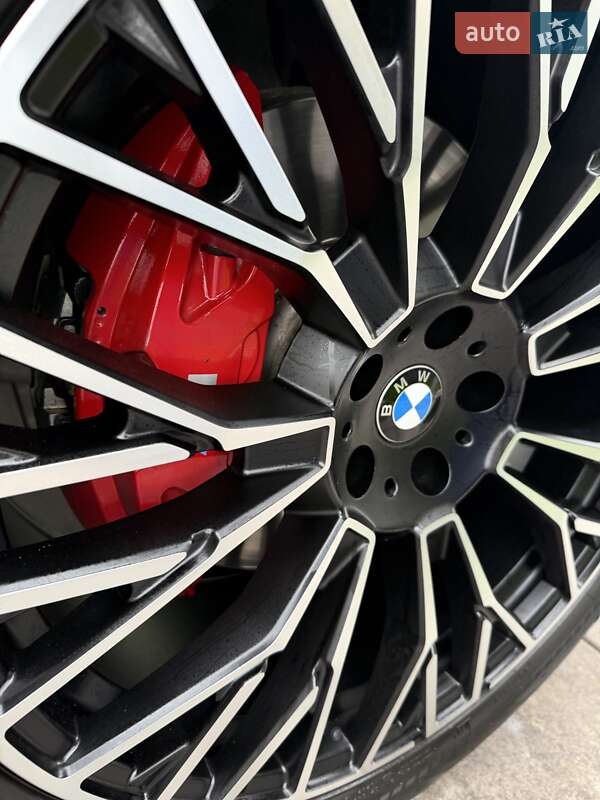 Внедорожник / Кроссовер BMW X5 2023 в Киеве