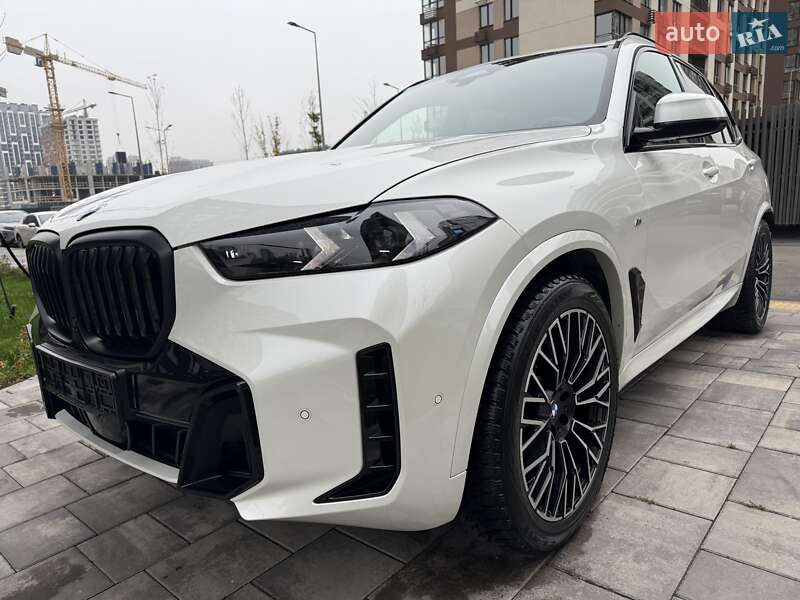 Внедорожник / Кроссовер BMW X5 2023 в Киеве