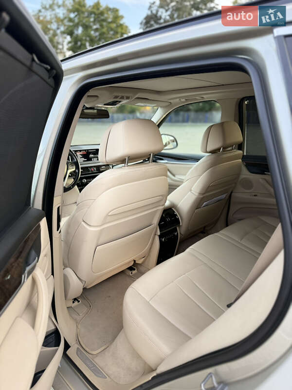 Внедорожник / Кроссовер BMW X5 2015 в Тернополе