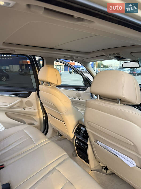 Внедорожник / Кроссовер BMW X5 2015 в Тернополе