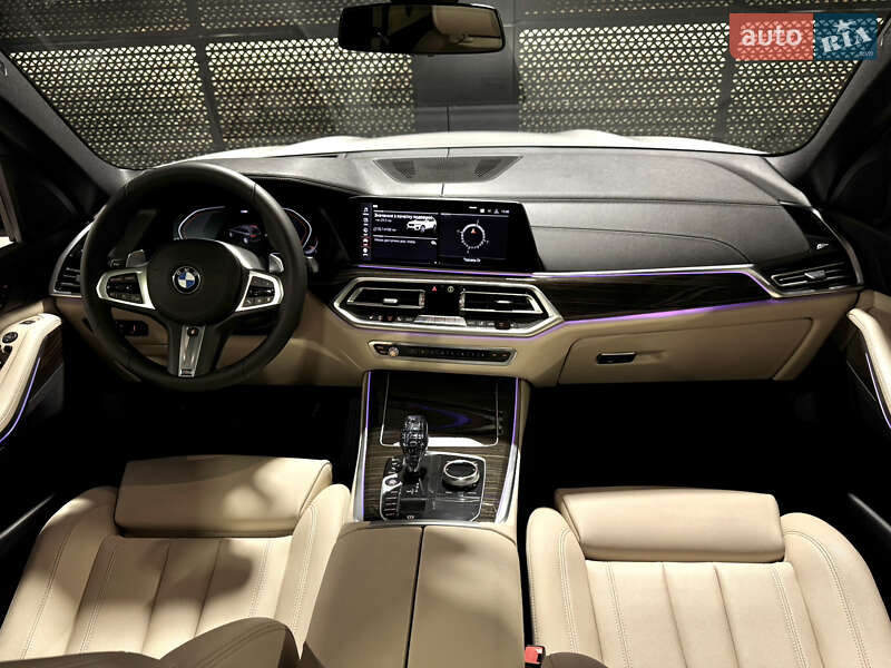 Внедорожник / Кроссовер BMW X5 2019 в Луцке