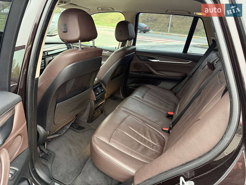 Внедорожник / Кроссовер BMW X5 2016 в Киеве