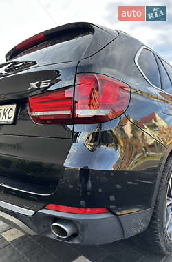 Внедорожник / Кроссовер BMW X5 2016 в Ужгороде