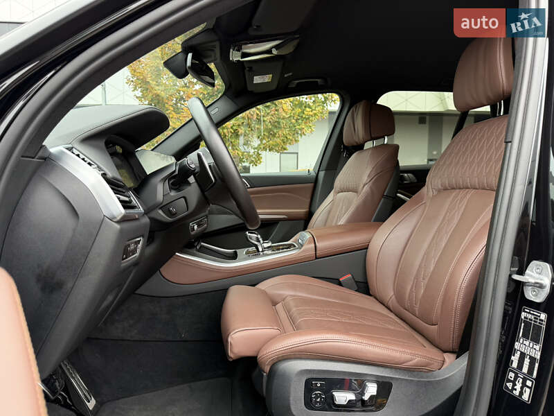 Внедорожник / Кроссовер BMW X5 2021 в Киеве