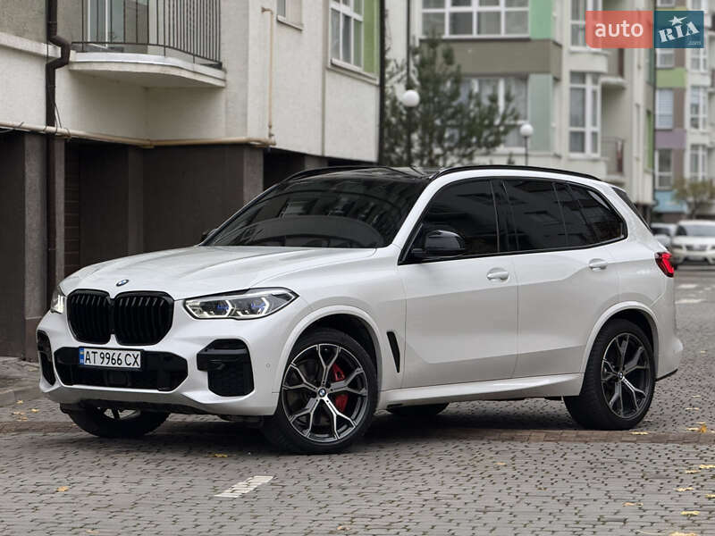 Внедорожник / Кроссовер BMW X5 2022 в Ивано-Франковске