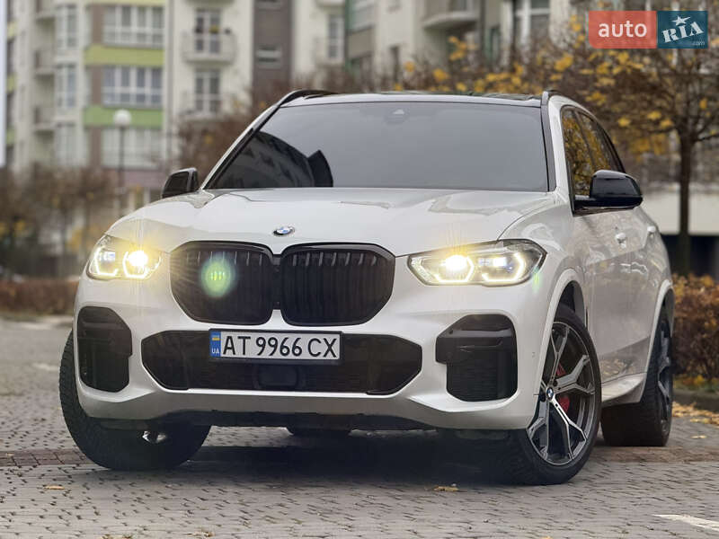 Внедорожник / Кроссовер BMW X5 2022 в Ивано-Франковске
