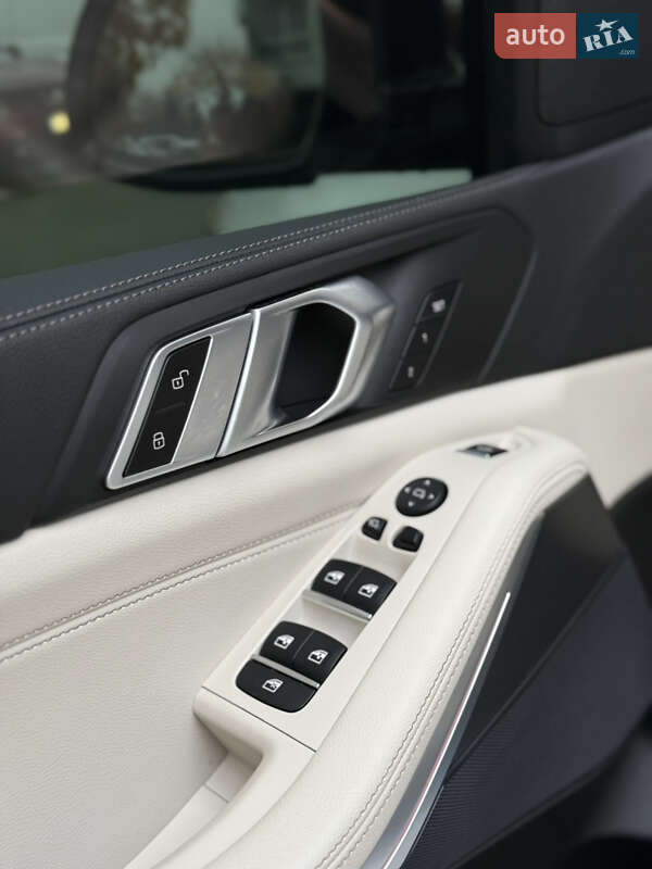 Внедорожник / Кроссовер BMW X5 2022 в Ивано-Франковске