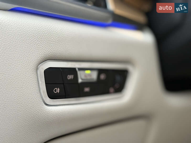 Внедорожник / Кроссовер BMW X5 2022 в Ивано-Франковске