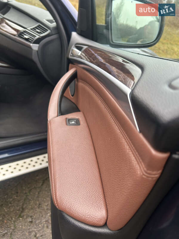 Внедорожник / Кроссовер BMW X5 2010 в Ровно фото 31 Внедорожник / Кроссовер BMW X5 2010 в Ровно