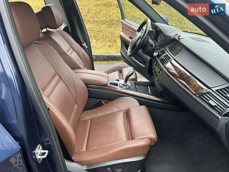 Внедорожник / Кроссовер BMW X5 2010 в Ровно фото 33 Внедорожник / Кроссовер BMW X5 2010 в Ровно