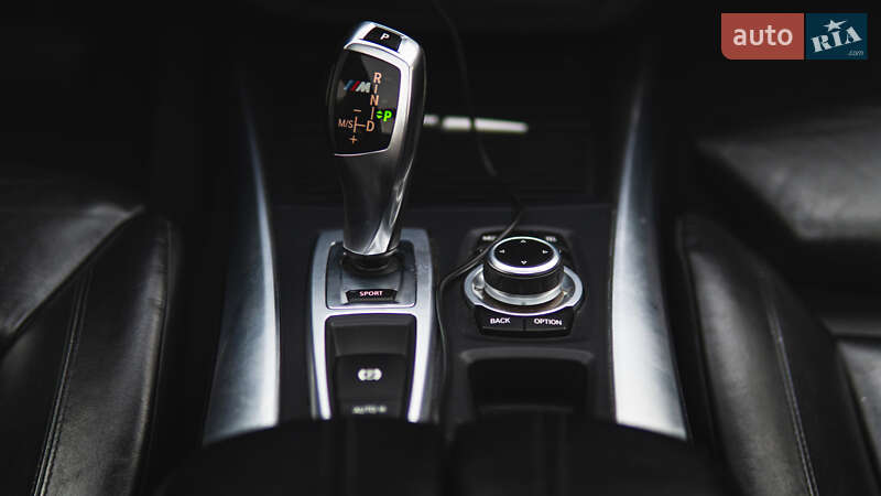 Внедорожник / Кроссовер BMW X5 2012 в Львове